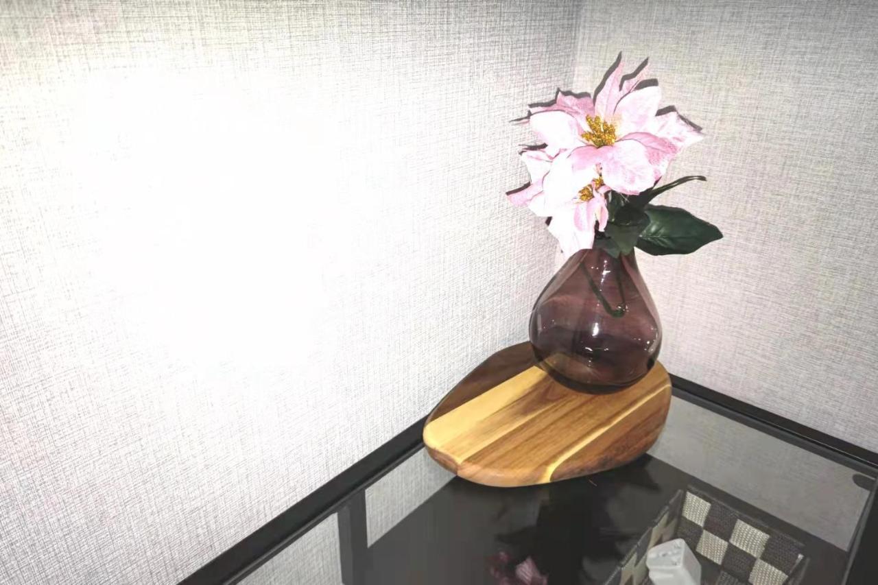 Gm -- Self Check-In -- Room Number & Password Is In The Following Email 도쿄 외부 사진